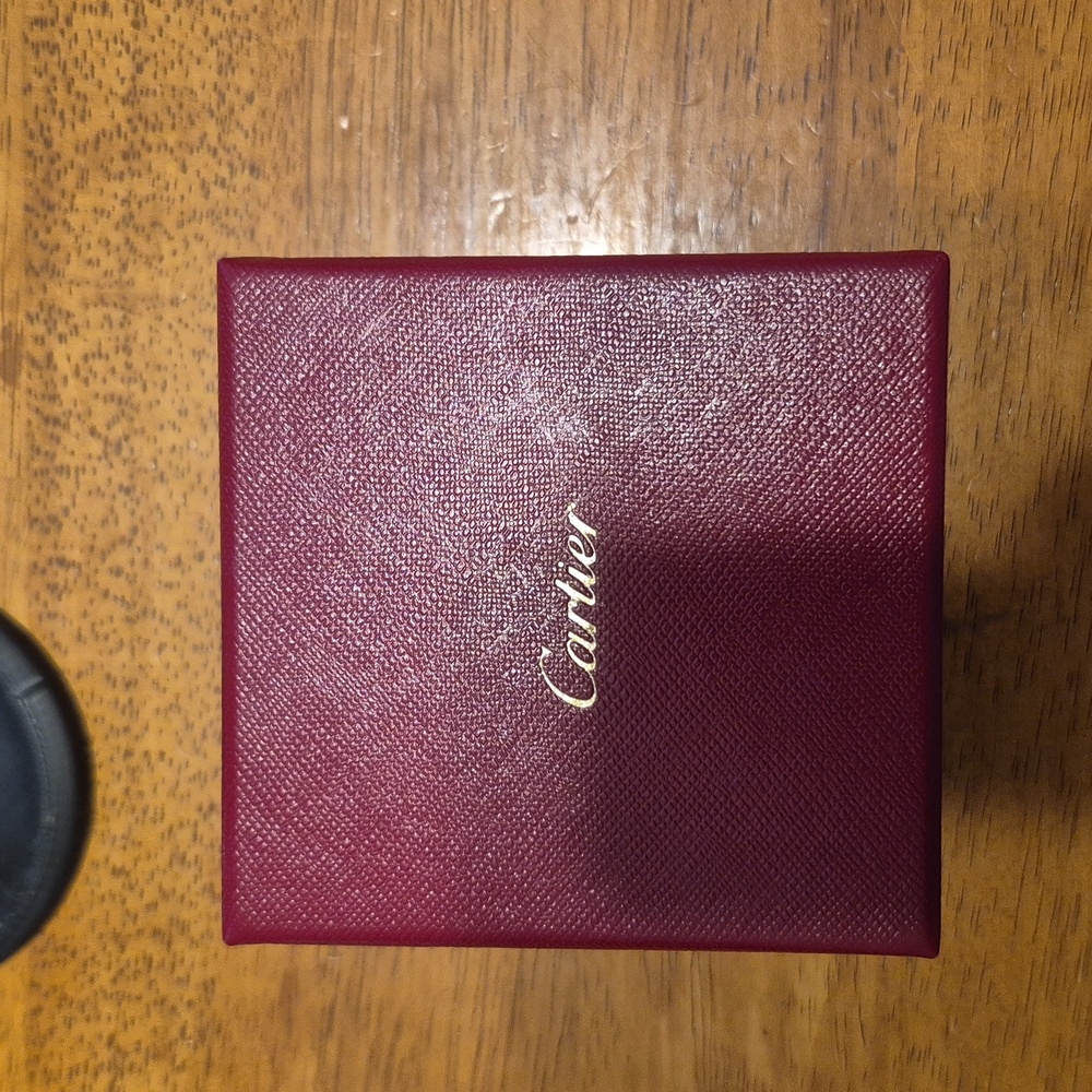 EUC Cartier Key Holder - Picture 7 of 7